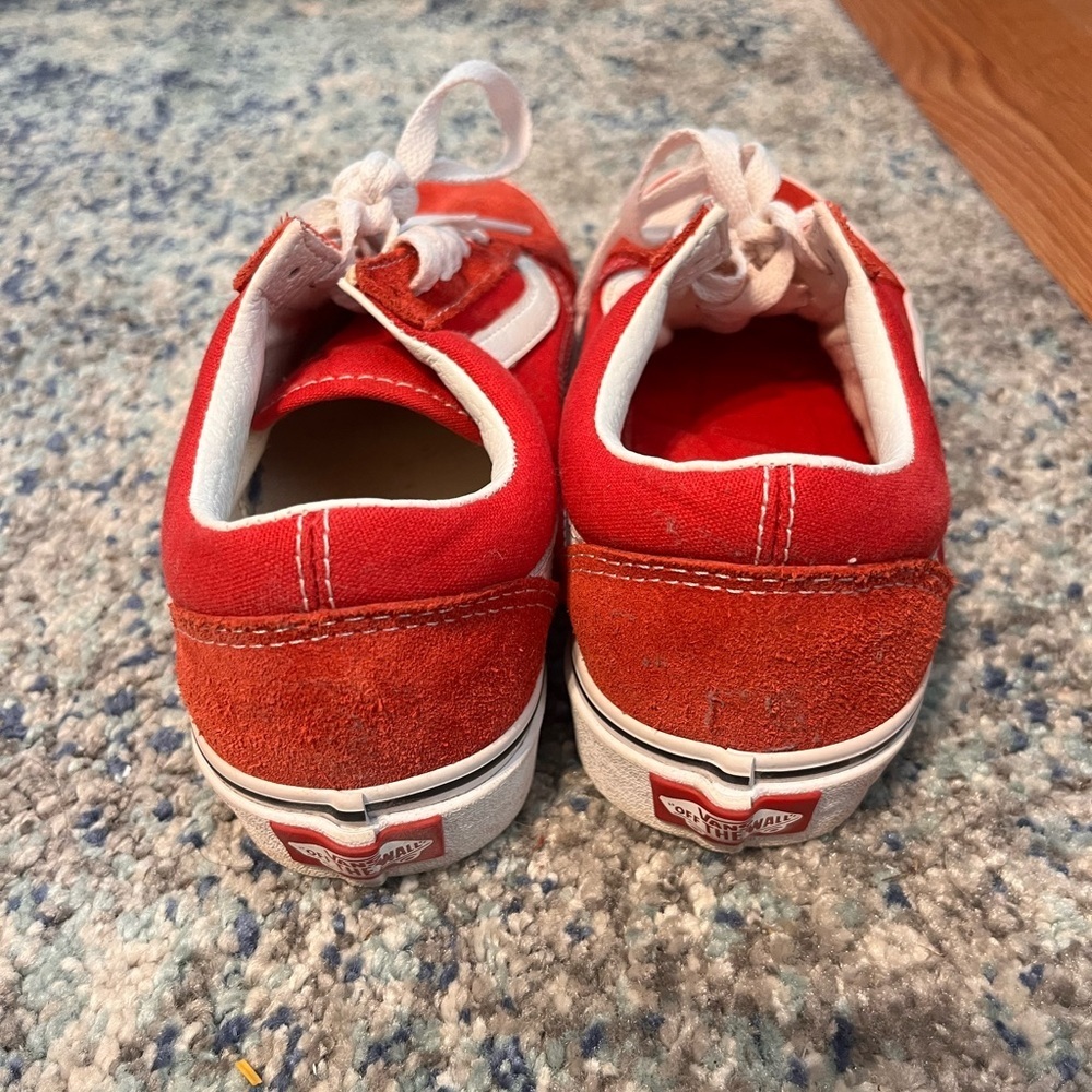Vans Old Skool Red Suede Sneakers Women's Size 6 Men's 4.5 - Picture 2 of 3